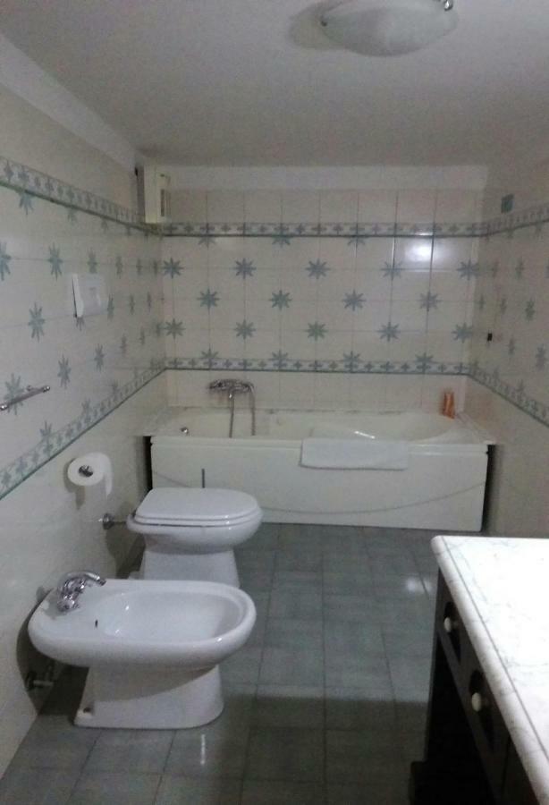 Bed and Breakfast Il Sorriso Salerno Exterior foto