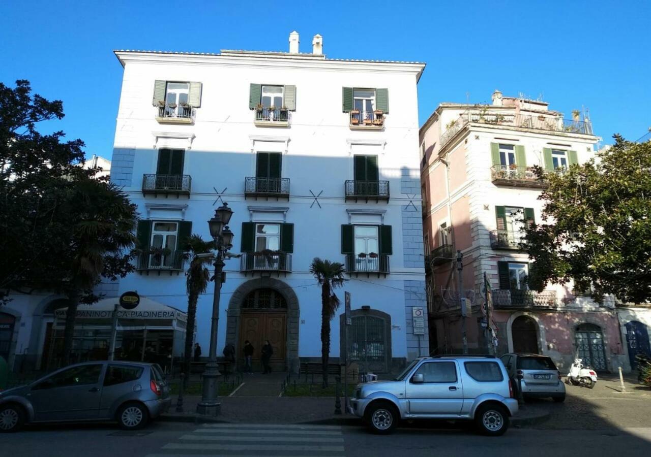 Bed and Breakfast Il Sorriso Salerno Exterior foto